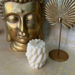 Mini lehetekstuuriga küünal