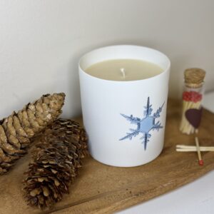 Aroomiküünal ''Lumehelbeke''